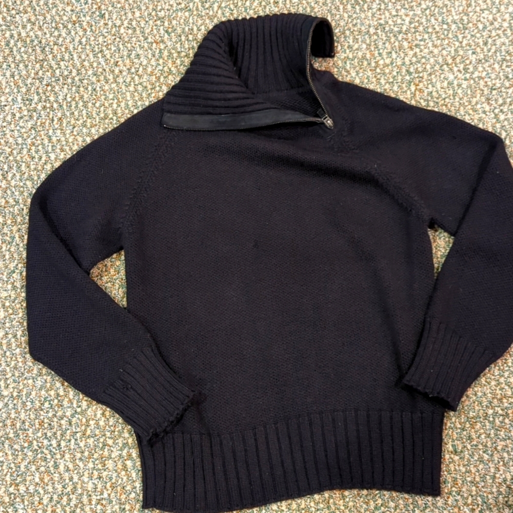 Cole Haan Mens Black Alpaca sweater. Size S